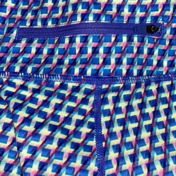 Athleta Sonar Vivid Cropped Leggings Size XS - Picture 4 of 11